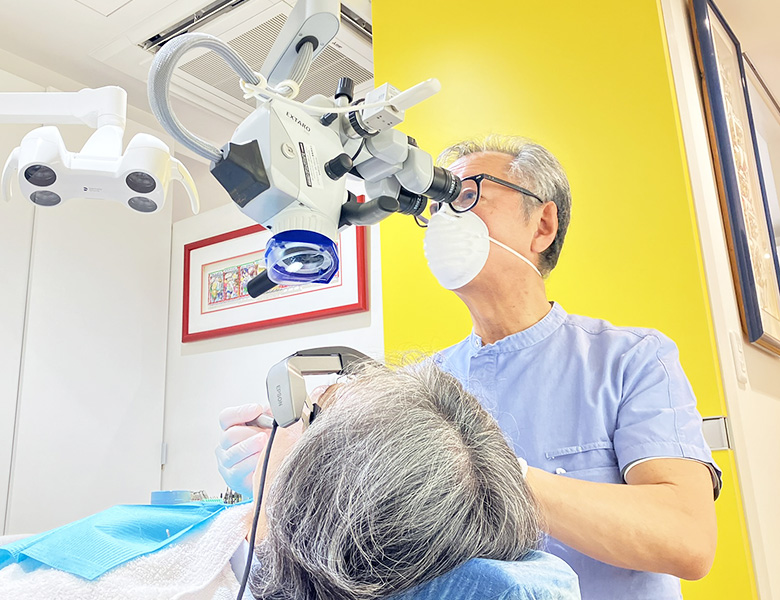 東京駅（京橋駅）徒歩2分の歯医者、精密根管治療、村岡歯科医院のマイクロスコープ精密治療