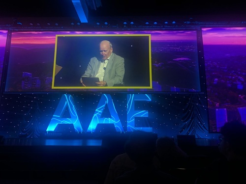 東京駅（京橋駅）徒歩2分の歯医者、精密根管治療、村岡歯科医院の海外に転勤予定がある方へ