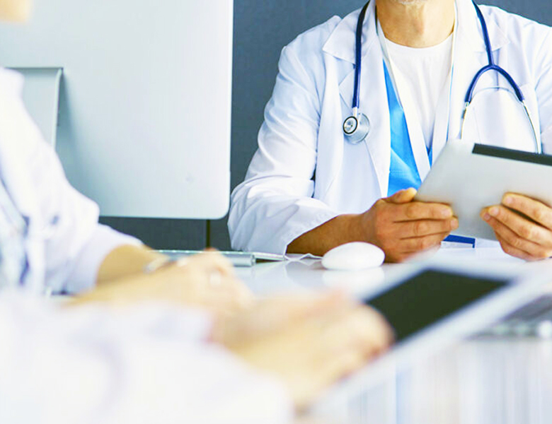 東京駅（京橋駅）徒歩2分の歯医者、精密根管治療、村岡歯科医院のお口の中のデキモノ