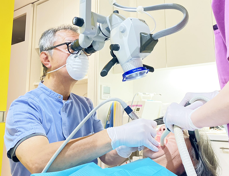 東京駅（京橋駅）徒歩2分の歯医者、精密根管治療、村岡歯科医院の痛みを感じさせない技術